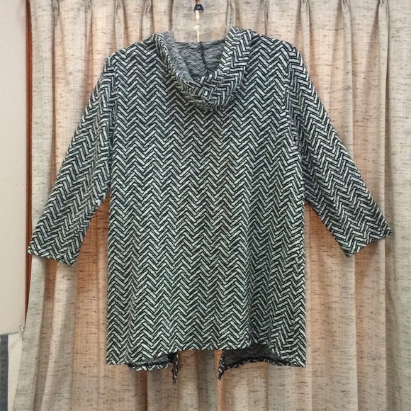 Daniel Rainn Open Front Hooded Cardigan - Picture 5 of 6